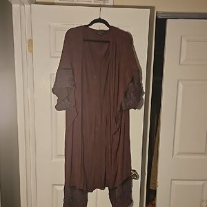 Desert burgundy duster
